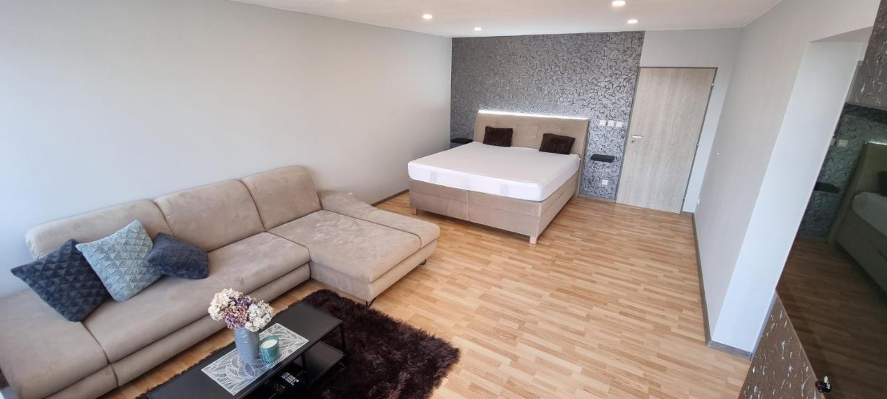 Apartman Viktorie มิคูลอฟ ภายนอก รูปภาพ