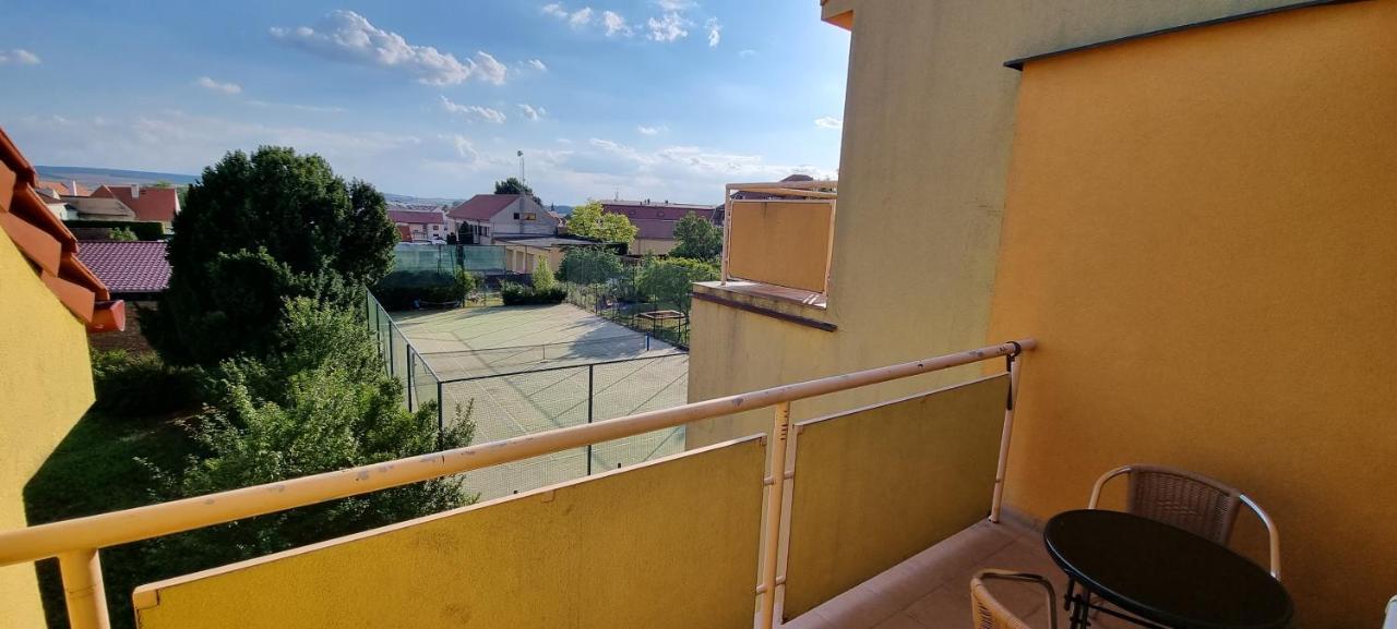 Apartman Viktorie มิคูลอฟ ภายนอก รูปภาพ
